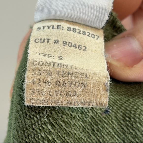 Cut Loose Army Green Button Down Jacket With Pockets NWT Size Small - Picture 6 of 6